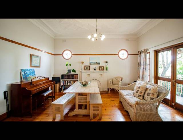 6 BEDROOM HOUSE FOR SALE IN KENSINGTON